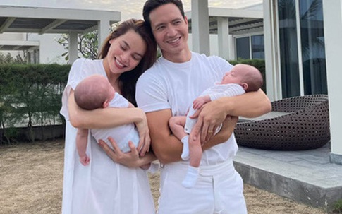 Hình ảnh Kim Lý - Hà Hồ hạnh phúc khoe cặp song sinh 2 tháng tuổi