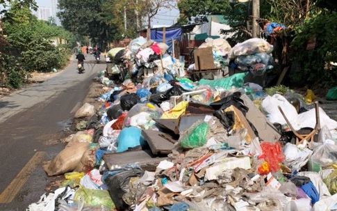 Hà Nội yêu cầu thanh tra công tác thu gom rác thải của nhà thầu Minh Quân