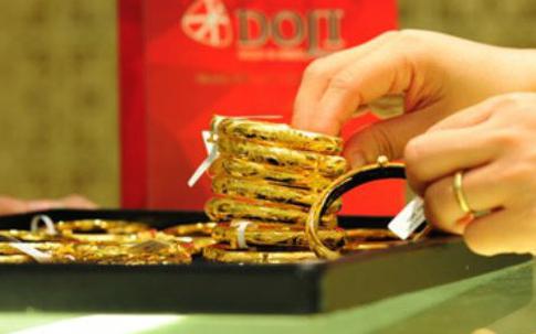 Giá vàng hôm nay 9/1: Lao dốc không phanh