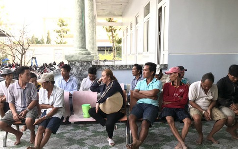 Công an Cà Mau “xuyên thủng” trường gà nhiều lối thoát