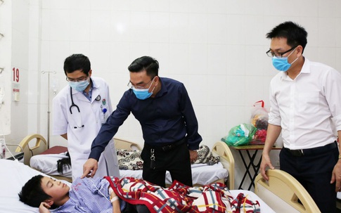 Ăn thịt bê thui, 8 người ở Hà Tĩnh nhập viện nghi ngộ độc