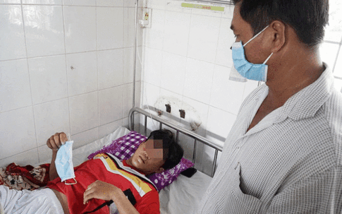 Lộ nguyên nhân gây bất ngờ vụ nhóm côn đồ xông vào trường bắt học sinh, đánh đập dã man