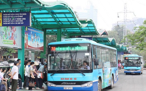 Hà Nội: Xe buýt chỉ được chở 20 người/chuyến để phòng dịch