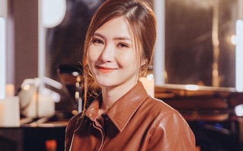 Hương Tràm: "Tôi sẽ cố không khóc khi đón Tết xa nhà"