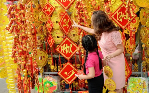Hoạt động ngày Tết nên làm để trẻ không 'chúi đầu' vào điện thoại