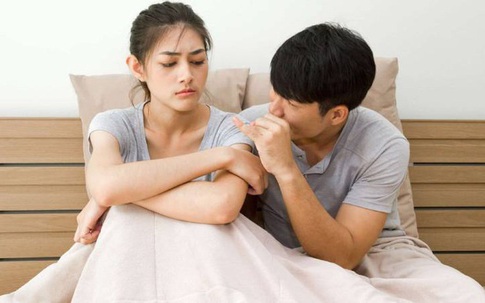 Bi hài bạn gái đòi "vượt rào", chàng lại quyết giữ thân