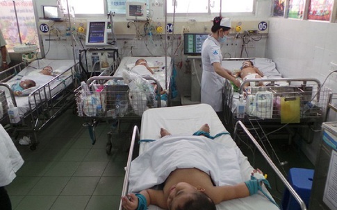 Số ca bệnh "tăng vọt", dịch tay chân miệng tấn công trẻ em