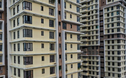 Ngân hàng vất vả bán nhà đất phát mãi để thu hồi nợ