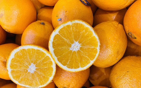 Sự thật về cam Australia nhập khẩu bán siêu rẻ đầy vỉa hè đến chợ mạng
