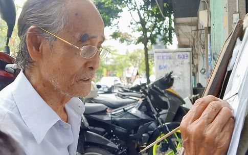 Người vẽ tranh truyền thần cuối cùng ở Sài Gòn: Ở đời phải làm việc mới khuây khỏa, khỏe lâu