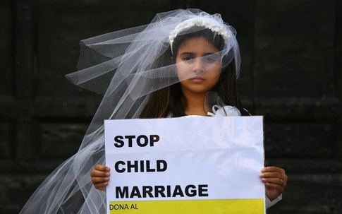 Những bé gái Ấn Độ, Pakistan bị ép kết hôn ở tuổi lên 8