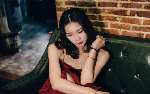 Chỉ còn nửa tháng nữa là đến đám cưới nhưng mỗi khi nhìn anh bạn thân của chồng, tôi không khỏi hoảng hốt và sợ hãi