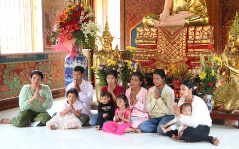 Người Khmer ở Sài Gòn đón Tết cổ truyền Chol Chnam Thmay