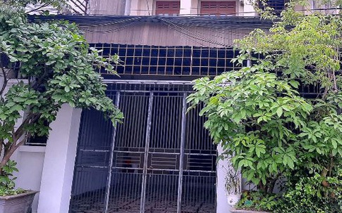 Nghệ An: Xác minh sự việc một phụ nữ nghi bị tạt a-xít vào mặt