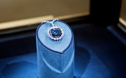 Vén màn bí ẩn lời nguyền đẫm máu của viên kim cương Ấn Độ được cho là gây ra nhiều cái chết bi thảm