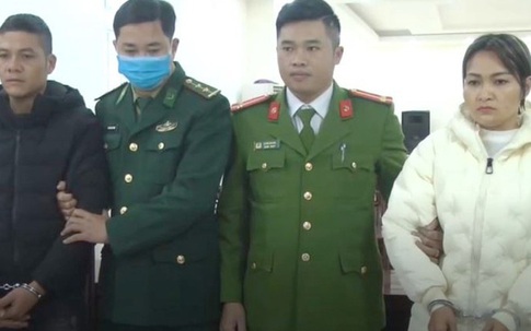 Bắt 2 kẻ lợi dụng nghỉ Tết dương lịch buôn 35 bánh heroin