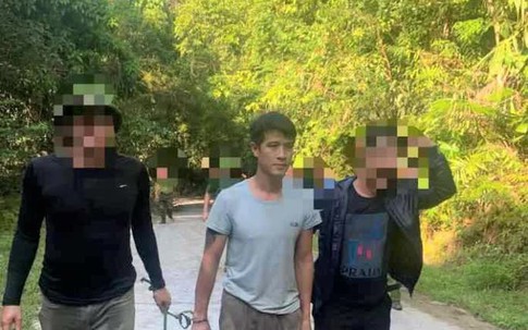 Bắt nghi phạm chém người rồi lẫn trốn vào rừng VQG Phong Nha - Kẻ Bàng