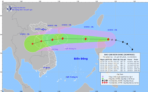 Bão số 8 giật cấp 12 tiến nhanh vào biển Đông