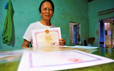 Chuyện về nữ công an bắt trùm giang hồ bằng… một thùng bia