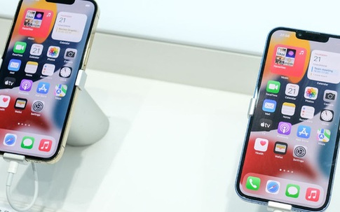 Vừa lên kệ, 2 mẫu iPhone 13 bất ngờ giảm giá mạnh tại Việt Nam