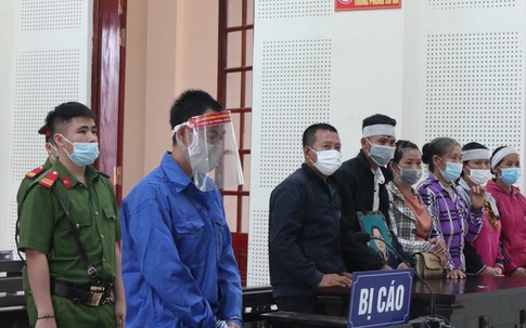 "Lỡ miệng" khoe vừa được biếu tiền với bạn của con, cụ bà bị sát hại