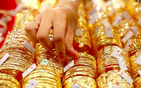 Giá vàng hôm nay 1/11: Mất đà tăng, u ám ngay từ đầu tuần