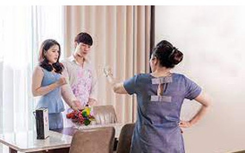 Mẹ chồng "ghen kinh khủng" với cả con dâu vì không muốn con trai san sẻ tình cảm với người phụ nữ khác và cái kết đắng ngắt