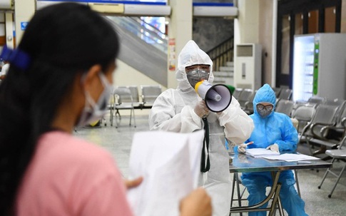 Ngày 16/11: 9.650 ca nhiễm mới, tăng hơn 1.000 ca, Việt Nam nhận thêm vaccine