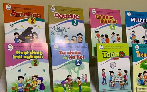 Phụ huynh bất ngờ với sự thay đổi của con sau khi học sách giáo khoa Cánh Diều