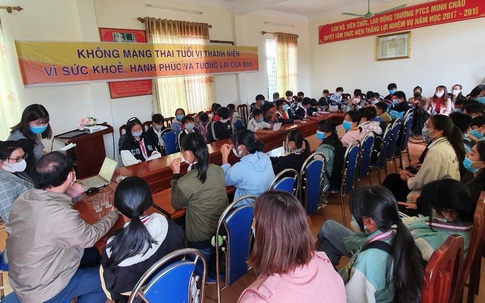 Huyện Vân Đồn, Quảng Ninh đẩy mạnh chăm sóc sức khỏe sinh sản vị thành niên, thanh niên tại các xã đảo