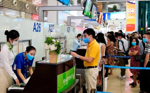 Khác lạ 'chưa từng có' trong việc mua bán vé máy bay Tết