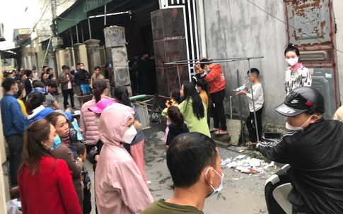 Nghệ An: Ngôi nhà 2 tầng bị hư hỏng nặng vì nổ lớn nghi do chế tạo pháo

