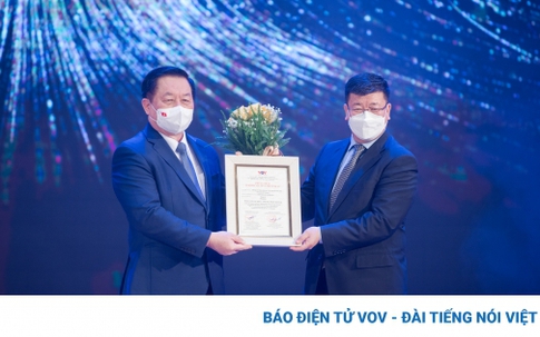 Nhạc sĩ Mông Cổ đoạt giải đặc biệt cuộc thi sáng tác “Hát lên Việt Nam – Let’s sing Vietnam" trị giá 100 triệu đồng