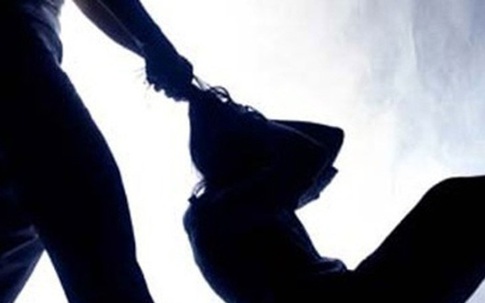 Quảng Trị: Làm rõ vụ học sinh lớp 10 bị đánh bằng hung khí, gây thương tích