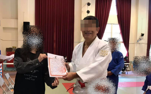Bé trai 7 tuổi chết não sau khi học Judo, người bố sốc nặng trước đoạn video tiết lộ buổi huấn luyện “địa ngục” của HLV: "Đây là giết người!"