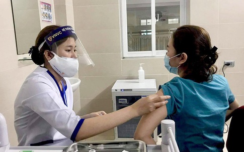Việt Nam ghi nhận 3 ca nhập cảnh, cả nước thêm hơn 10 nghìn người được tiêm vaccine phòng COVID-19