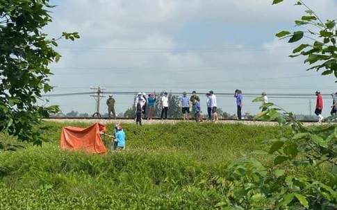 Thông tin mới gây bất ngờ vụ mẹ ôm con gái 6 tuổi đã tử vong rồi nằm trên đường ray chờ tàu