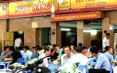 Hỏa tốc: Hà Nội tạm dừng hoạt động các nhà hàng, quán bia, giải tỏa chợ cóc, chợ tạm từ hôm nay để chống dịch
