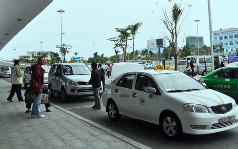 Đà Nẵng yêu cầu dừng hoạt động taxi, xe ôm, giao hàng… từ 6h ngày 17/5