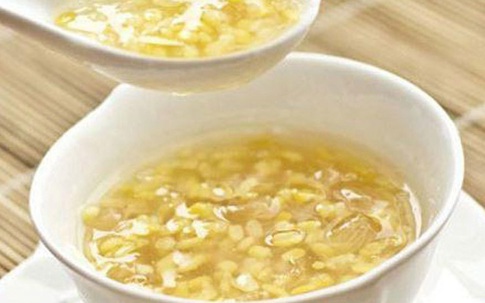 Cách nấu chè đậu xanh thơm ngon giúp giải nhiệt ngày hè oi nóng