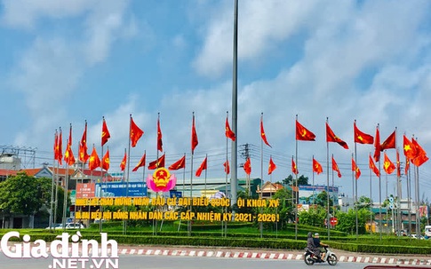 Hình ảnh Quảng Ninh rực rỡ trước ngày hội toàn dân đi bầu cử