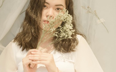 Nữ sinh đưa hình ảnh xe rác vào bài luận trúng học bổng 7 tỷ đồng