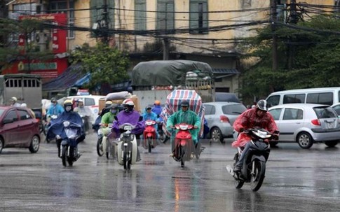 Đón mưa dông giải nhiệt, Hà Nội mát lịm sáng đầu tuần