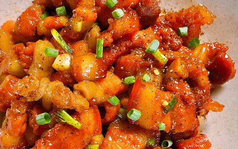 Cách làm món thịt ba chỉ kho tiêu