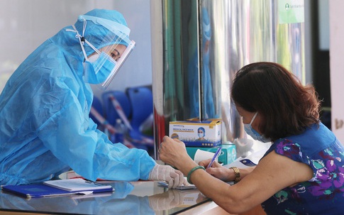 TP Đà Nẵng cho học sinh tạm nghỉ, cấm người dân tắm biển để phòng, chống COVID-19