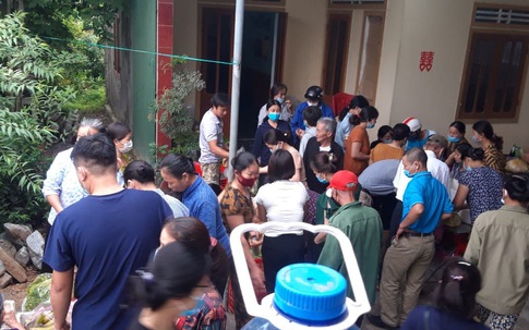 Hà Tĩnh: Hoãn đám cưới để chống dịch COVID -19, người dân chung tay “giải phóng” 150 mâm cỗ