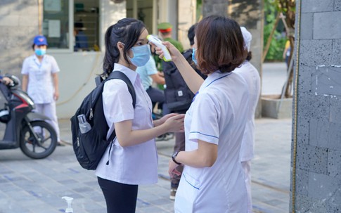 Hà Nội: Cán bộ, giáo viên phải tích cực thực hiện các biện pháp phòng chống dịch