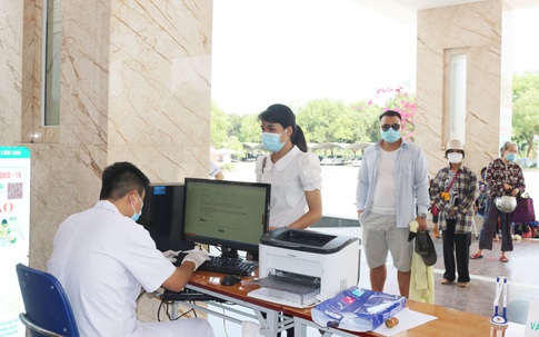 Phát hiện ca dương tính, Lào Cai truy vết bằng camera những nơi bệnh nhân đến
