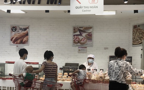 "Đột nhập" đại siêu thị Lotte Mart Đống Đa - Hà Nội trước giờ đóng cửa sau 7 năm hoạt động