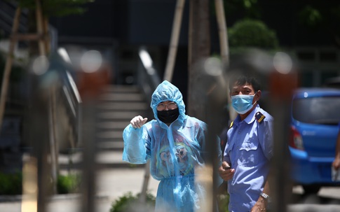 Chưa đầy 5 giờ, Hà Nội thêm 17 ca dương tính, liên quan đến 5 chùm ca bệnh